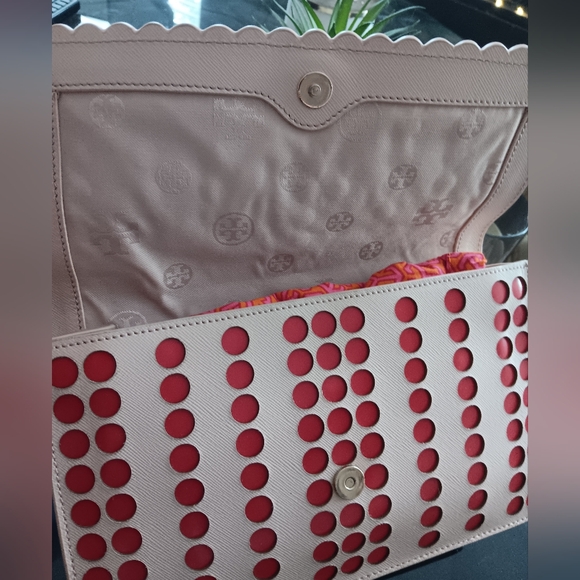 Tory Burch Scallop Polka Dot Clutch EUC - Picture 10 of 12